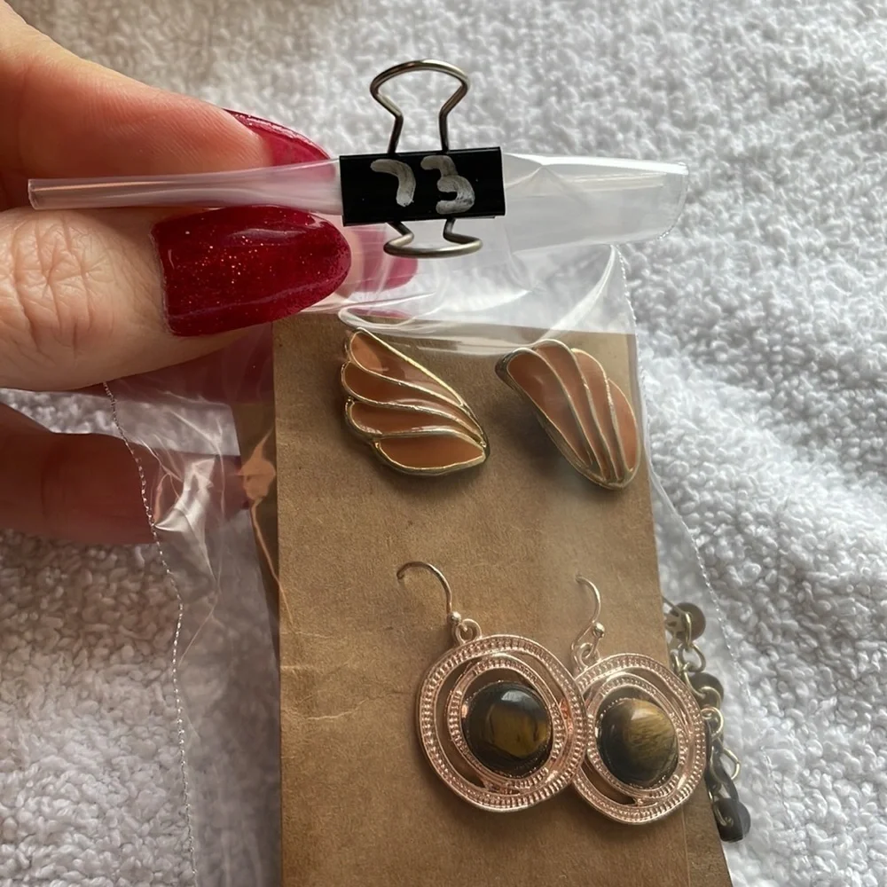 3 pair modern vintage retro tigers eye semi precious stone gold and silver tone